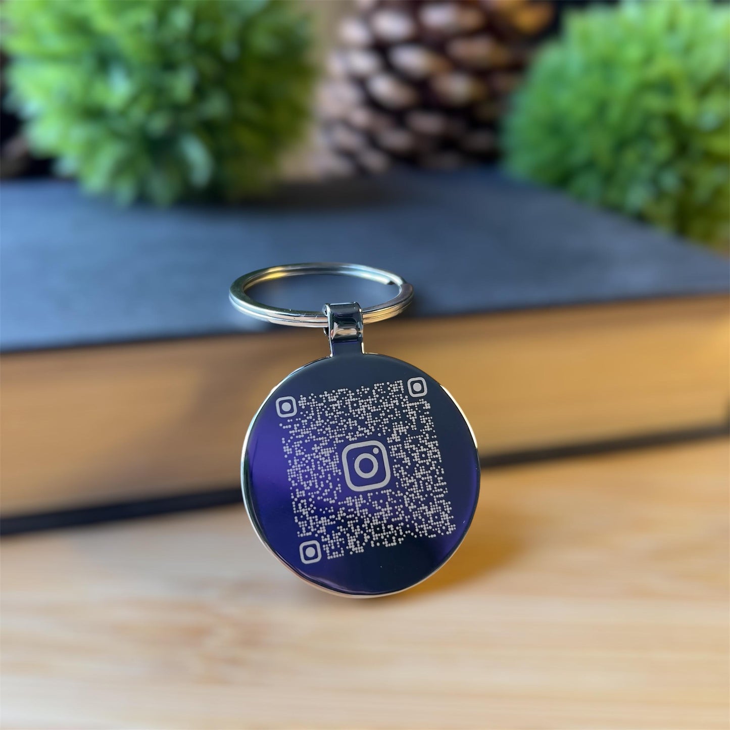 Round Keychain with Custom Name or Logo - Custom Logo Keychain - Personalized Leather and Metal Keychain