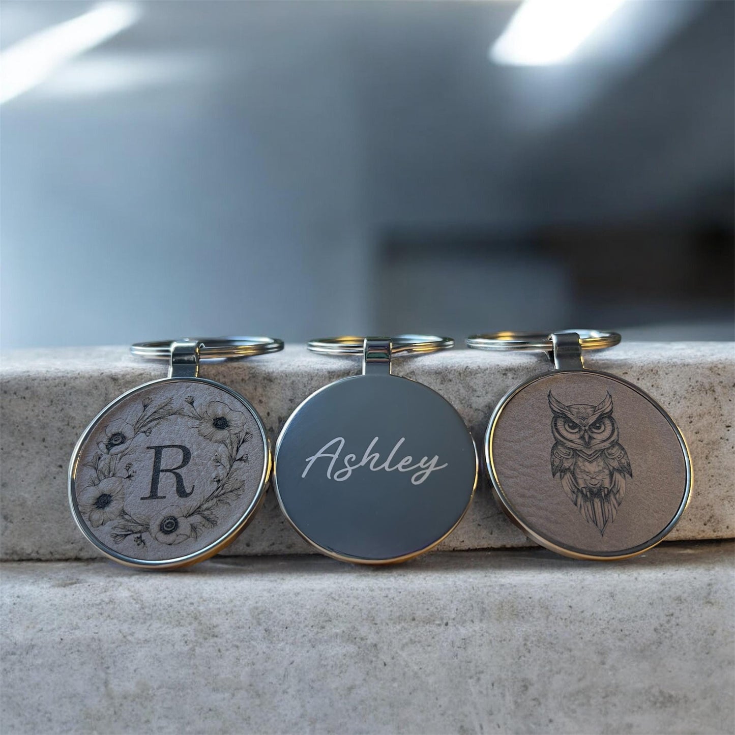 Round Keychain with Custom Name or Logo - Custom Logo Keychain - Personalized Leather and Metal Keychain